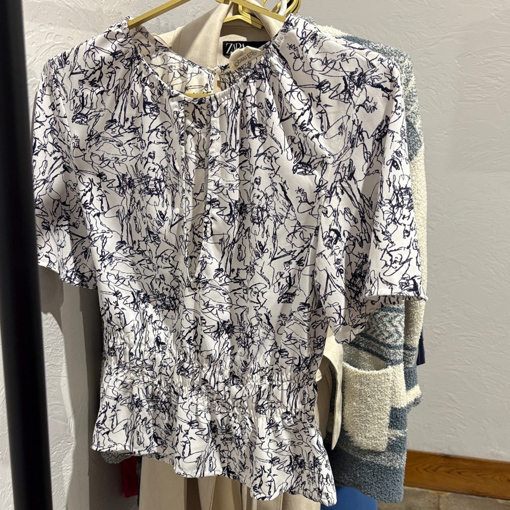 Open Edit Black and White Patterned Blouse